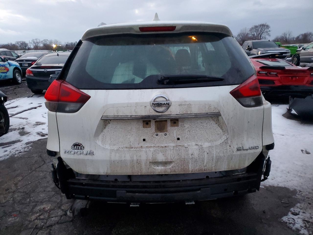 2018 Nissan Rogue S - zdjęcie 6