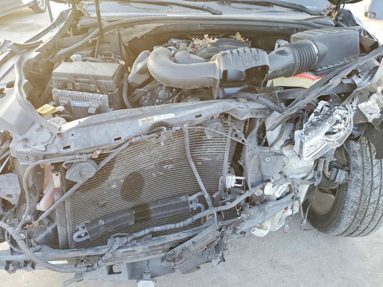 2014 Jeep Grand Cherokee Summit - zdjęcie 12