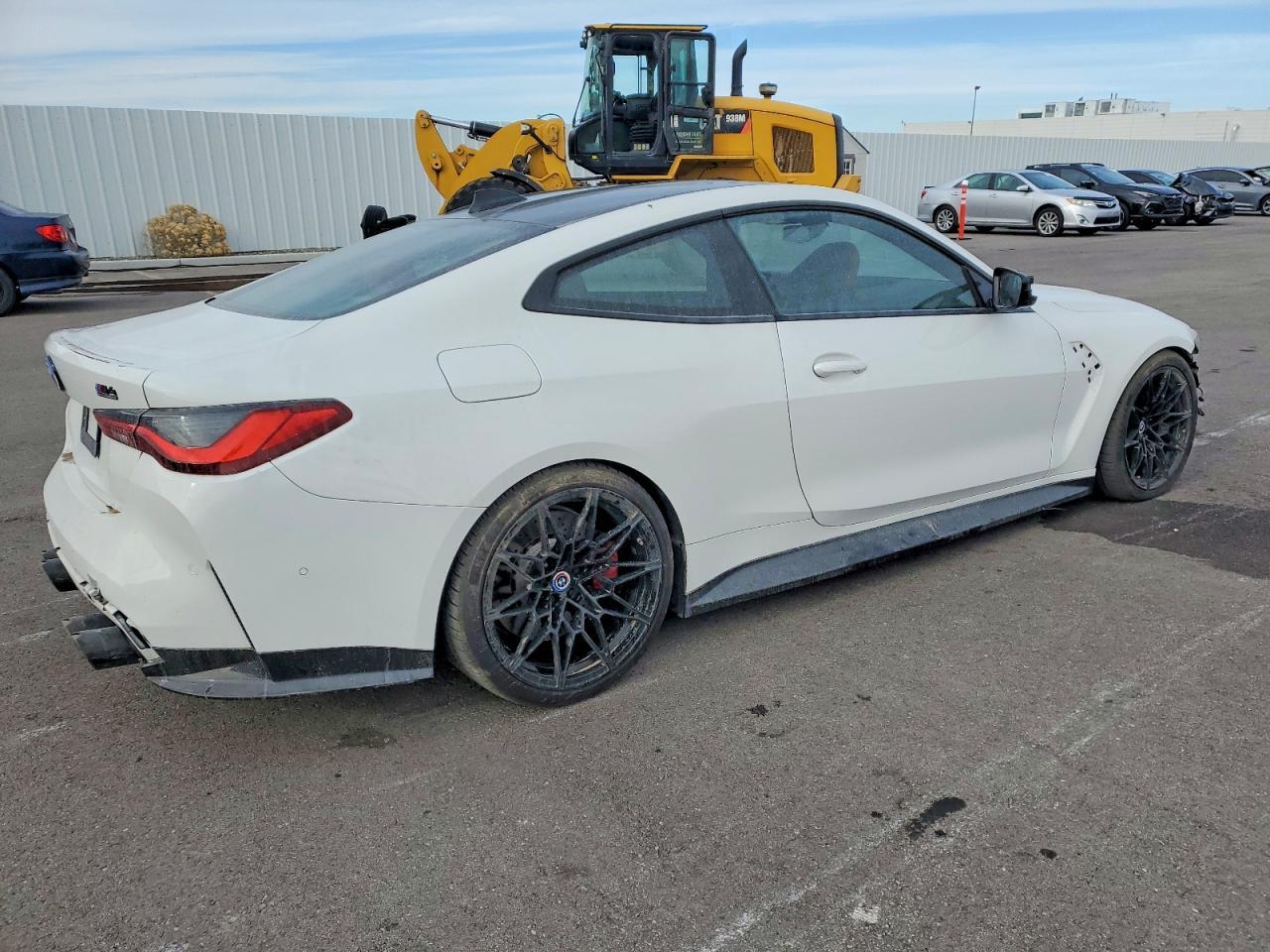 2022 BMW M4 Competition - zdjęcie 3