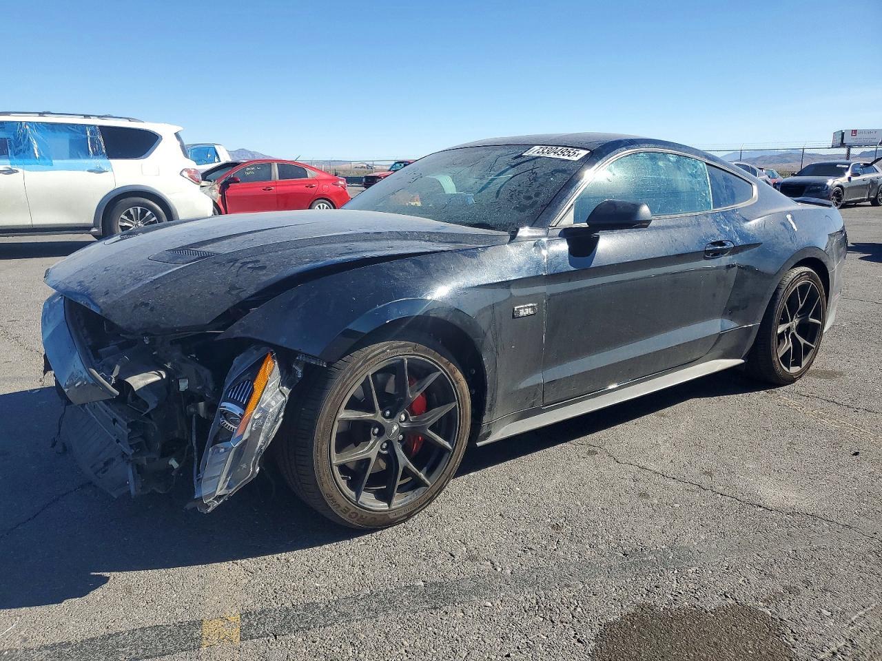 2020 Ford Mustang - zdjęcie główne