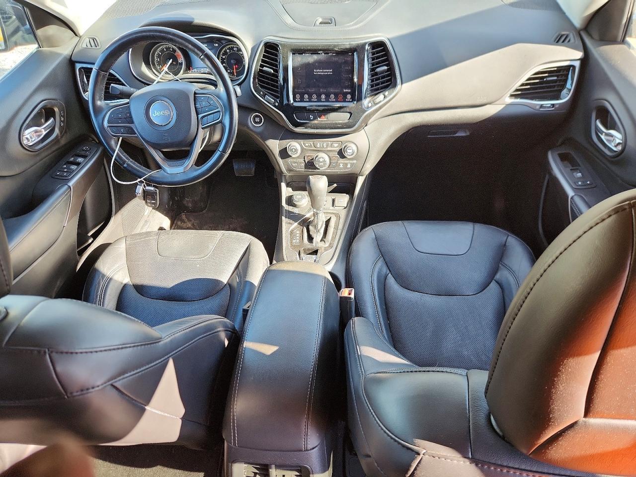 2020 Jeep Cherokee Limited - zdjęcie 8
