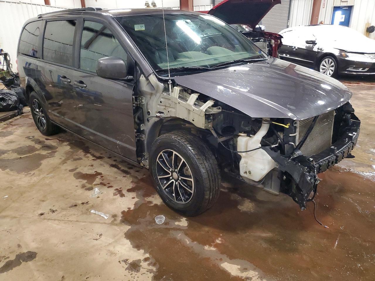 2018 Dodge Grand Caravan Gt - zdjęcie 4