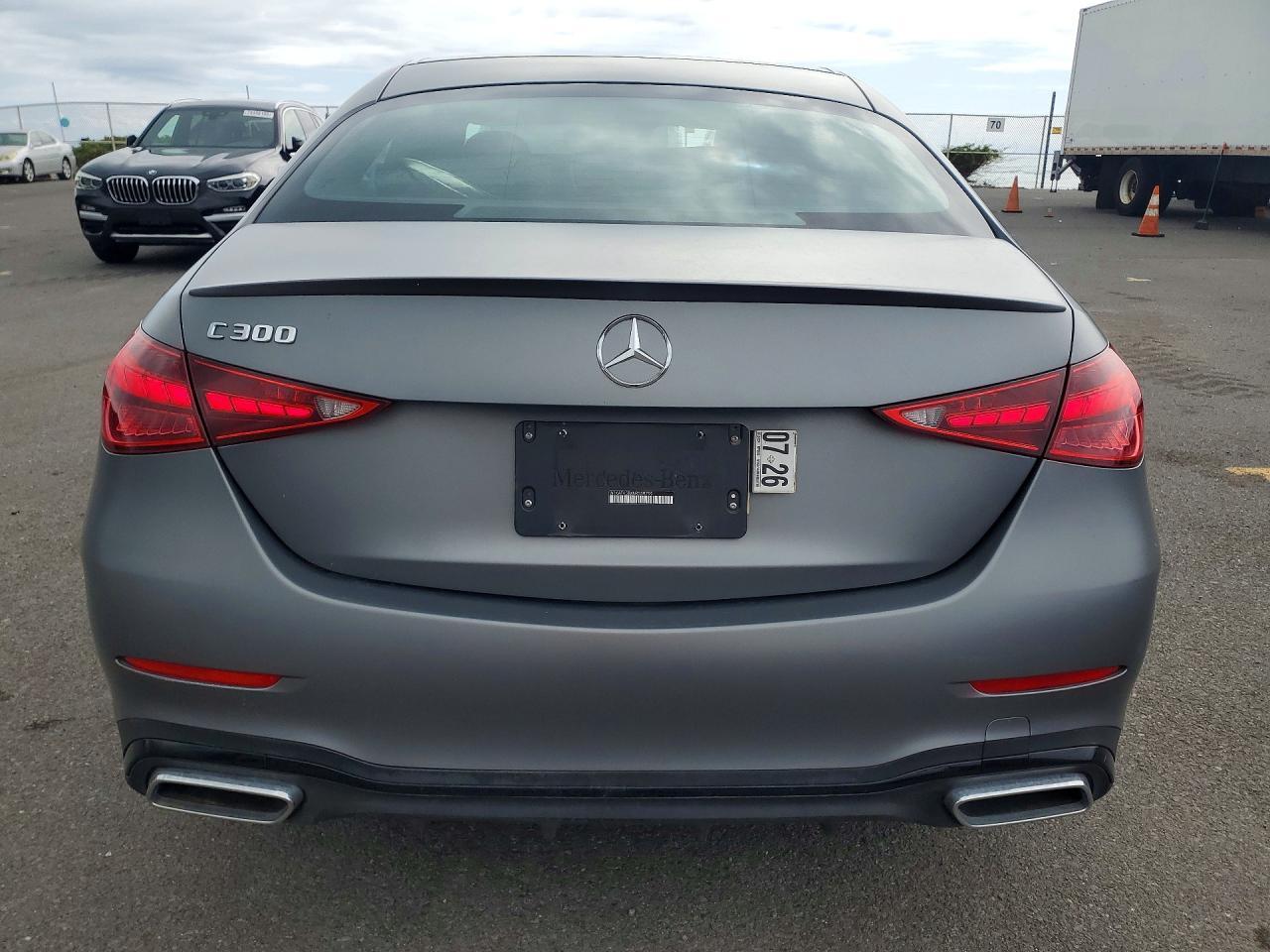 2022 Mercedes-Benz C 300 - zdjęcie 6