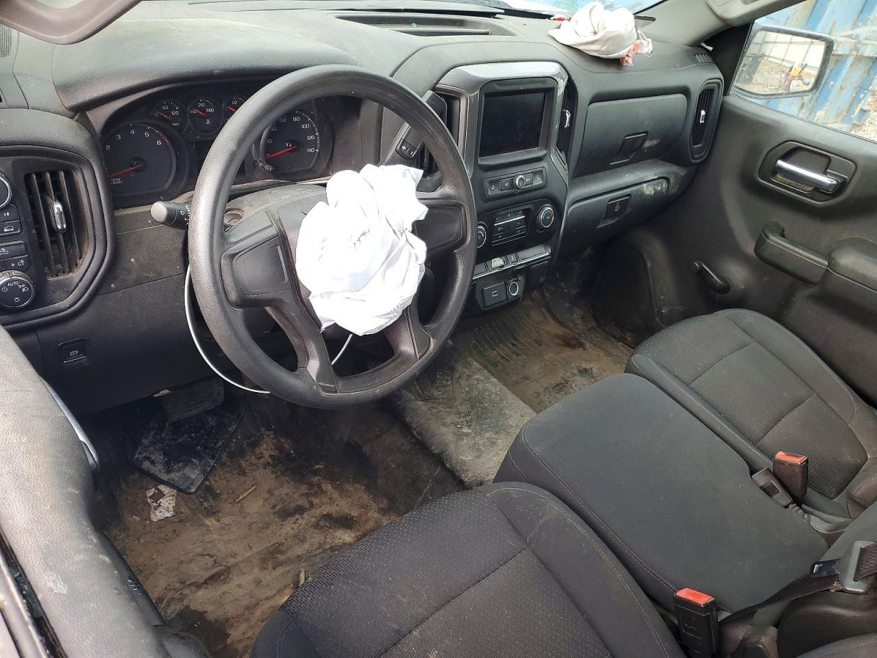 2020 Chevrolet Silverado K1500 - zdjęcie 8