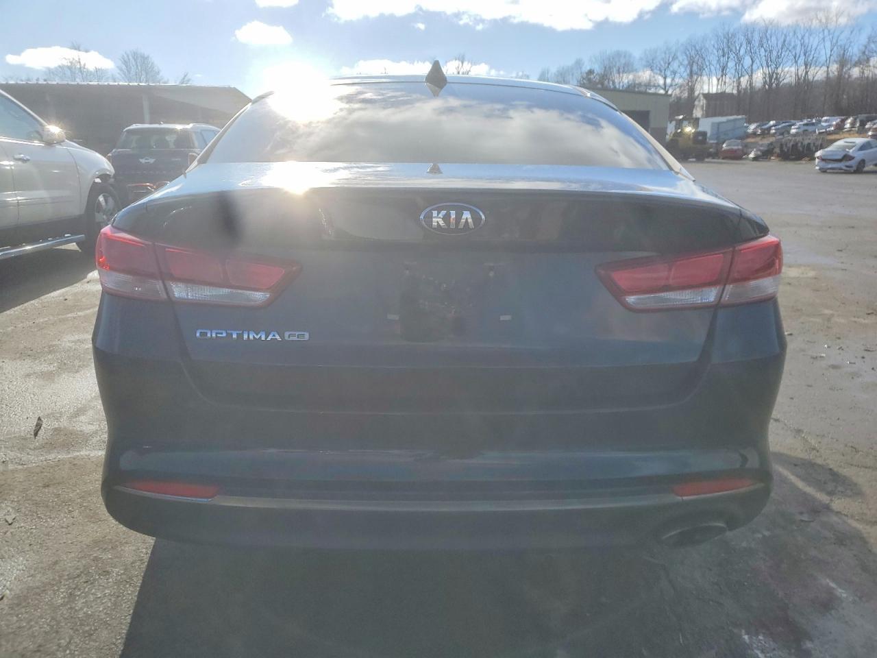 2017 Kia Optima Lx - zdjęcie 6