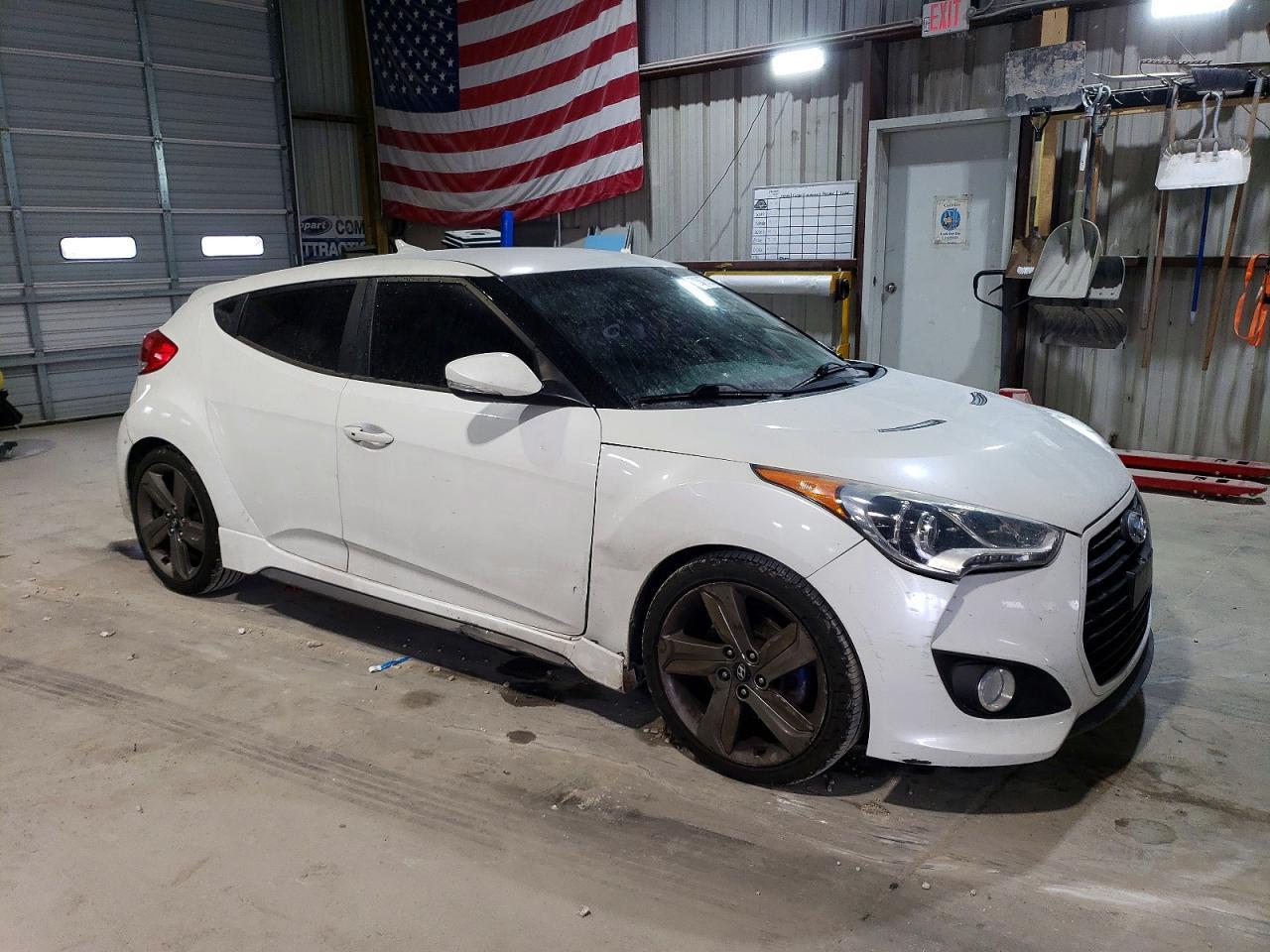 2015 Hyundai Veloster Turbo - zdjęcie 4