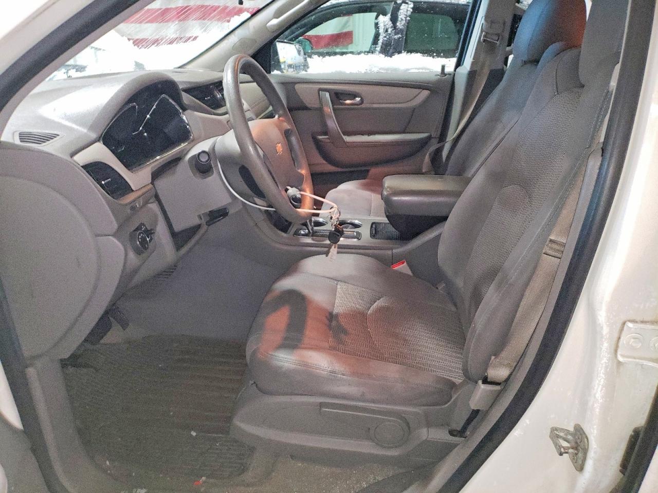 2014 Chevrolet Traverse Ls - zdjęcie 7