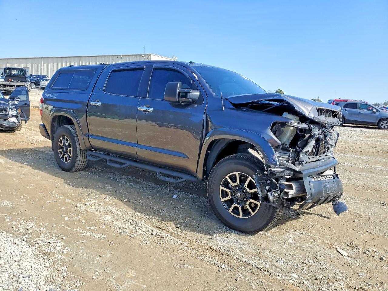 2016 Toyota Tundra Crewmax Limited - zdjęcie 4