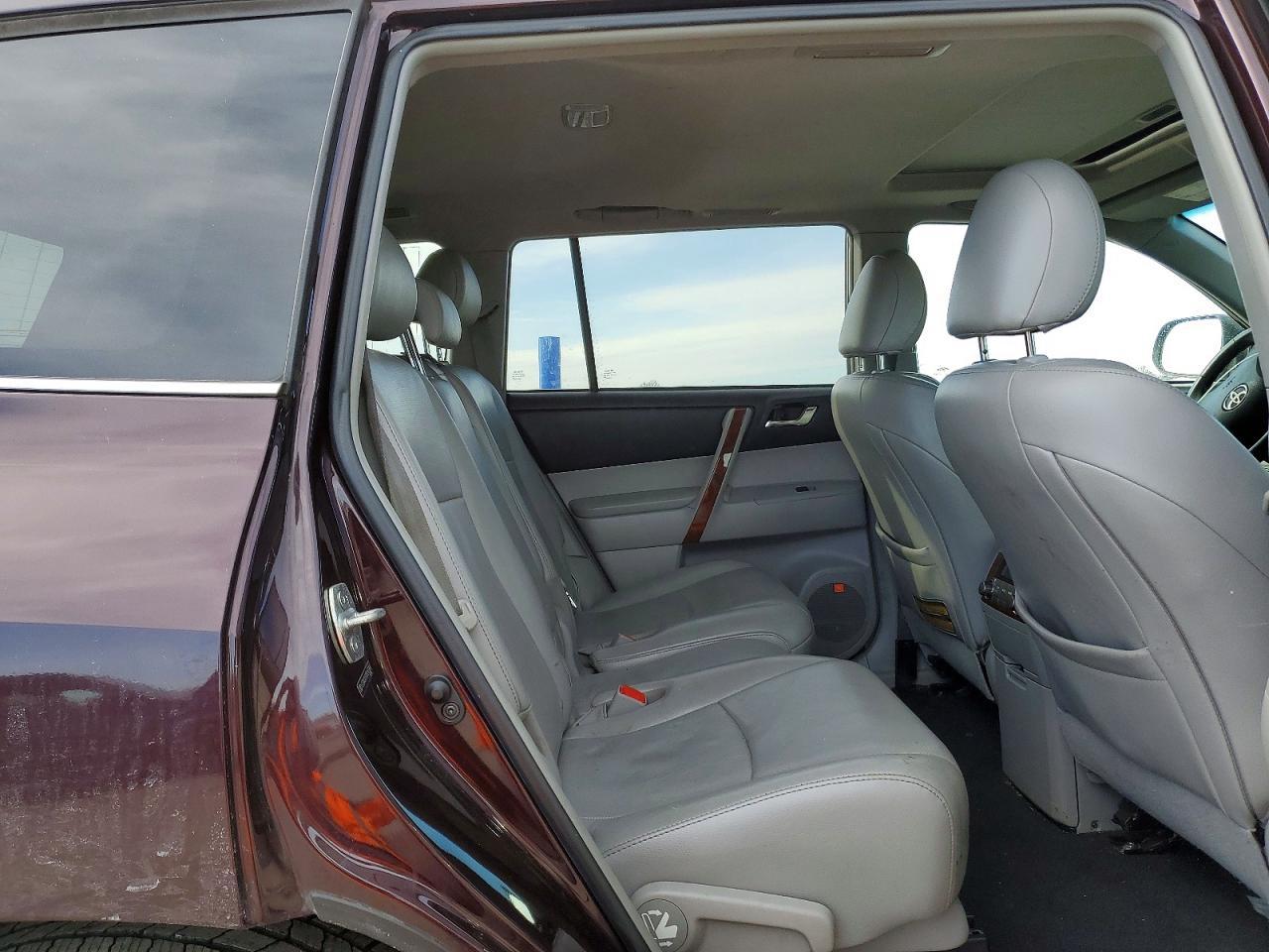 2013 Toyota Highlander Limited - zdjęcie 11