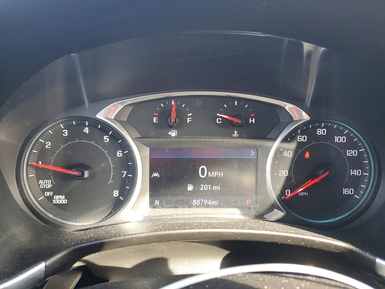 2020 Chevrolet Equinox Premier - zdjęcie 9