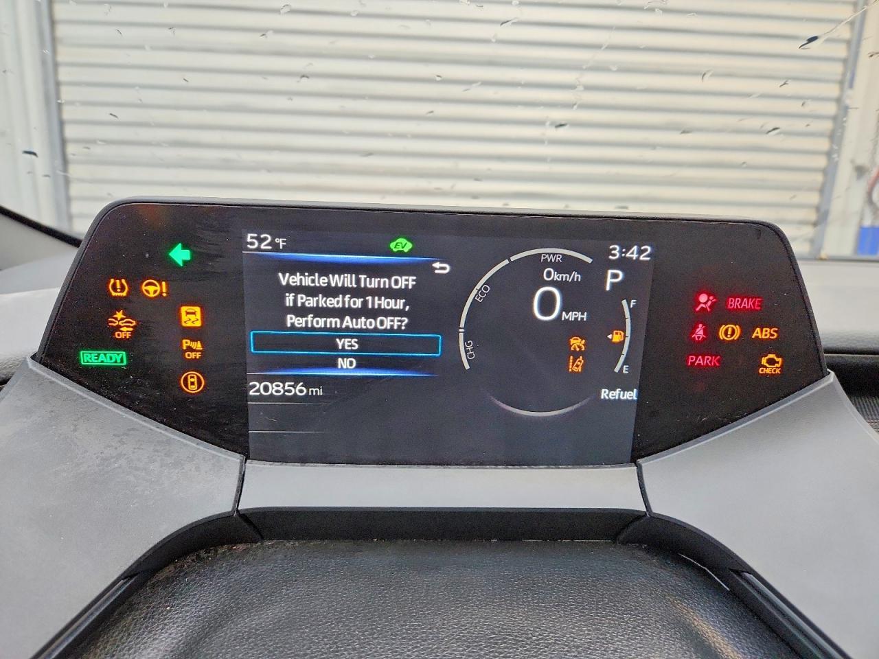 2024 Toyota Prius Le - zdjęcie 9