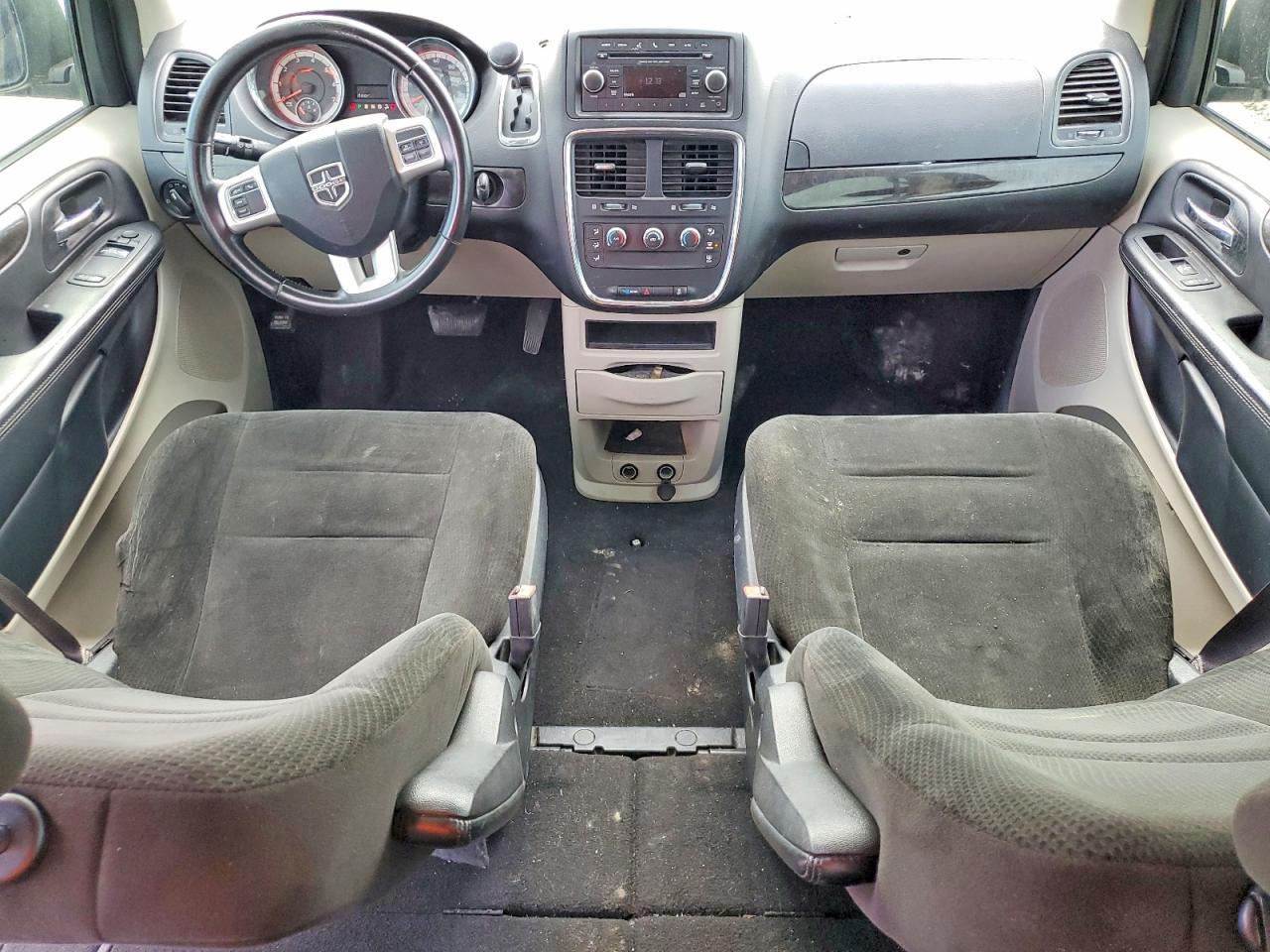 2016 Dodge Grand Caravan Se - zdjęcie 8