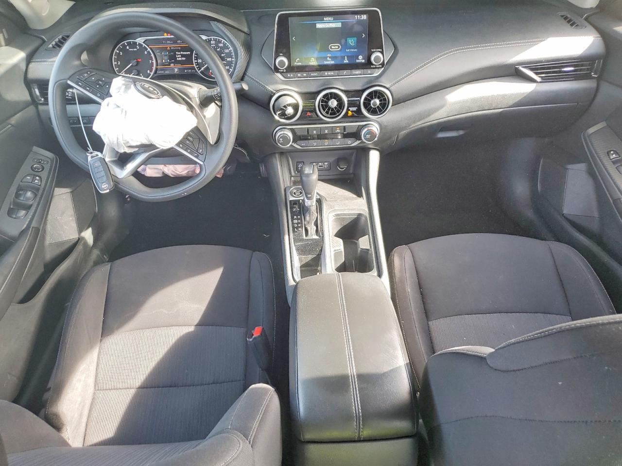 2024 Nissan Sentra Sv - zdjęcie 8