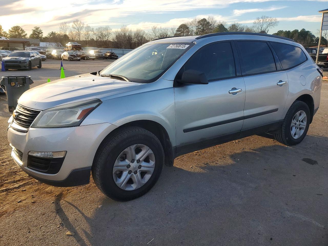 2017 Chevrolet Traverse Ls - zdjęcie główne