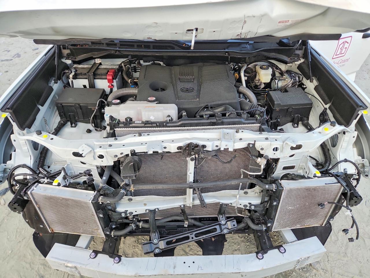 2025 Toyota Tundra Double Cab Sr - zdjęcie 11