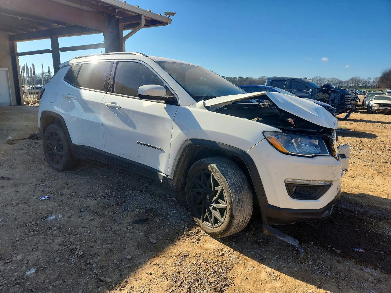 2020 Jeep Compass Latitude - zdjęcie 4