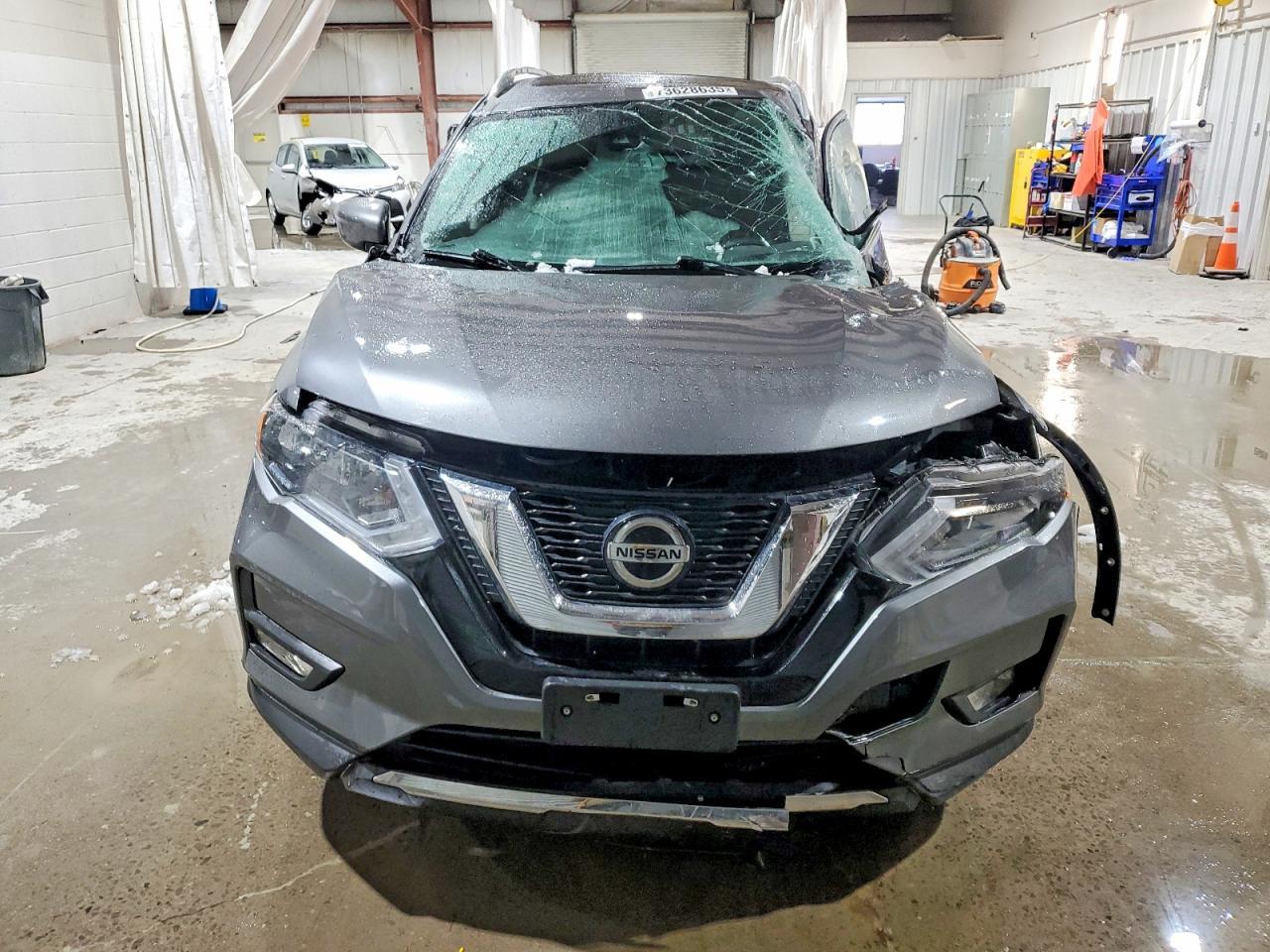 2020 Nissan Rogue S - zdjęcie 5