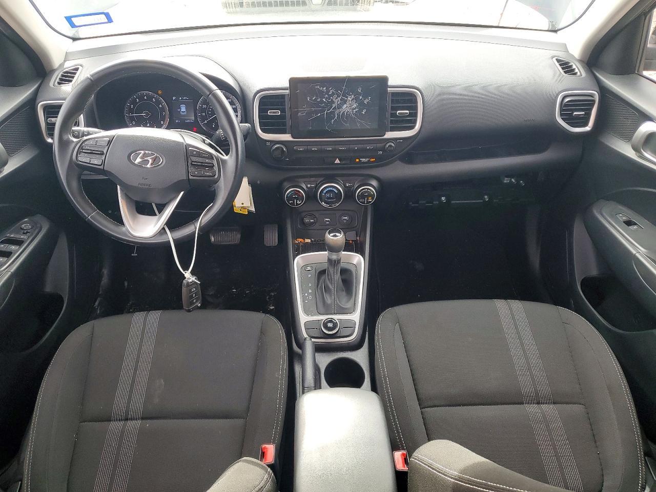 2021 Hyundai Venue Sel - zdjęcie 8