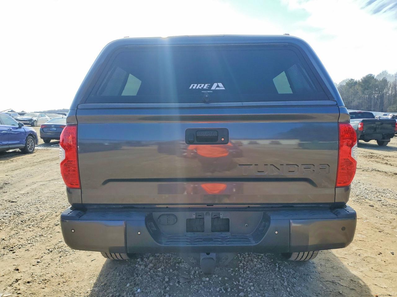 2016 Toyota Tundra Crewmax Limited - zdjęcie 6
