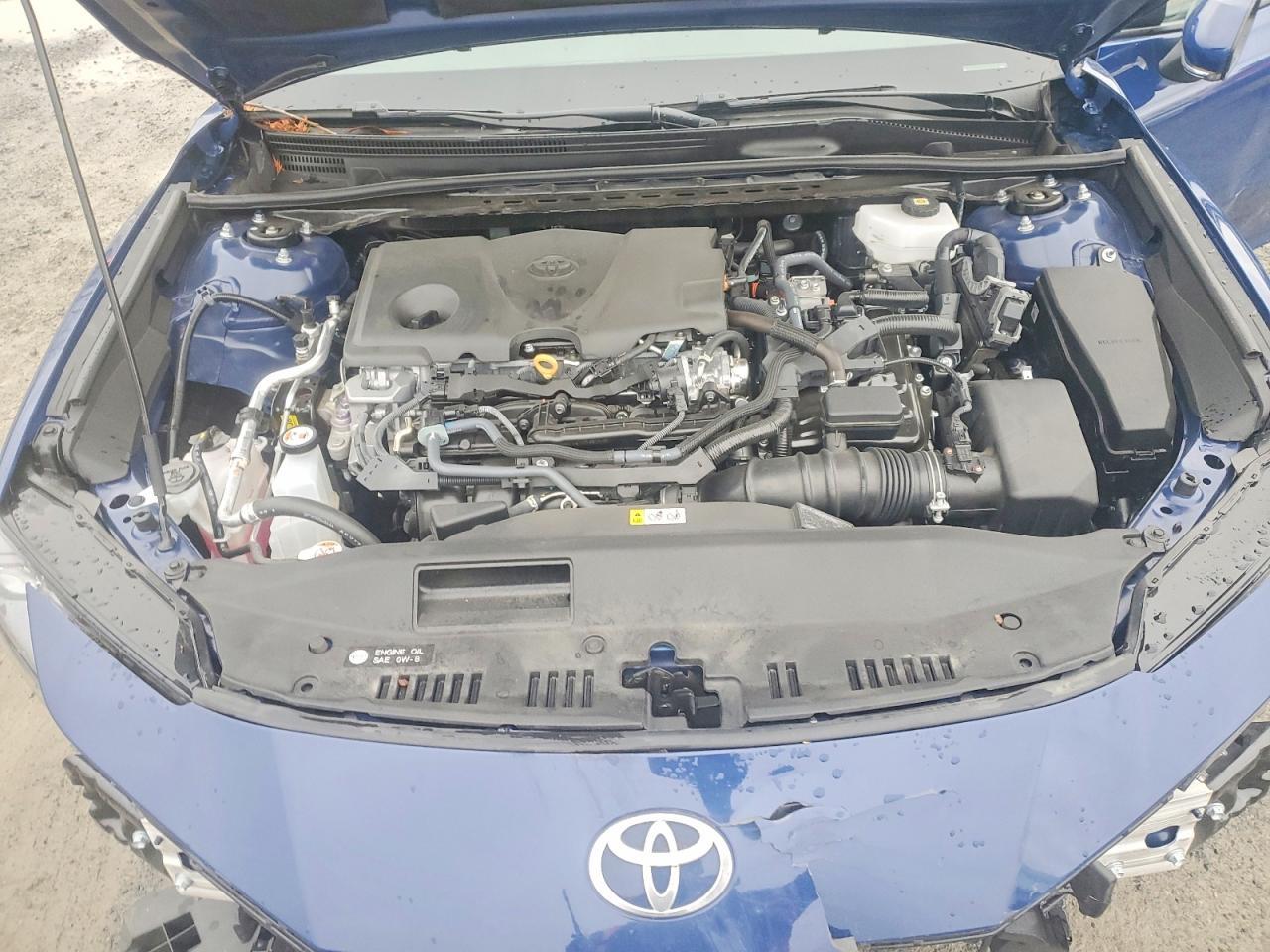 2025 Toyota Camry Le - zdjęcie 11