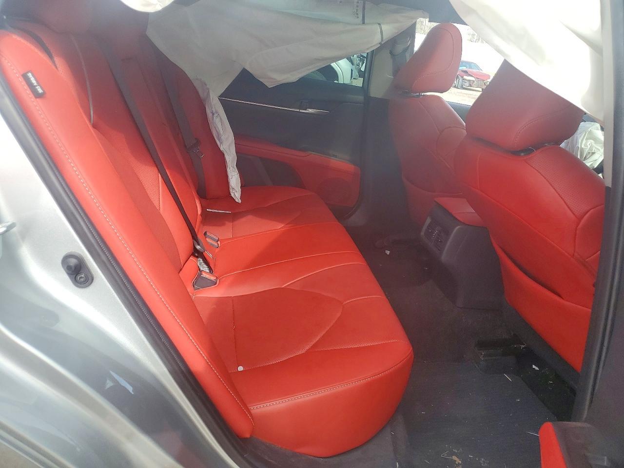 2024 Toyota Camry Xse V6 - zdjęcie 10