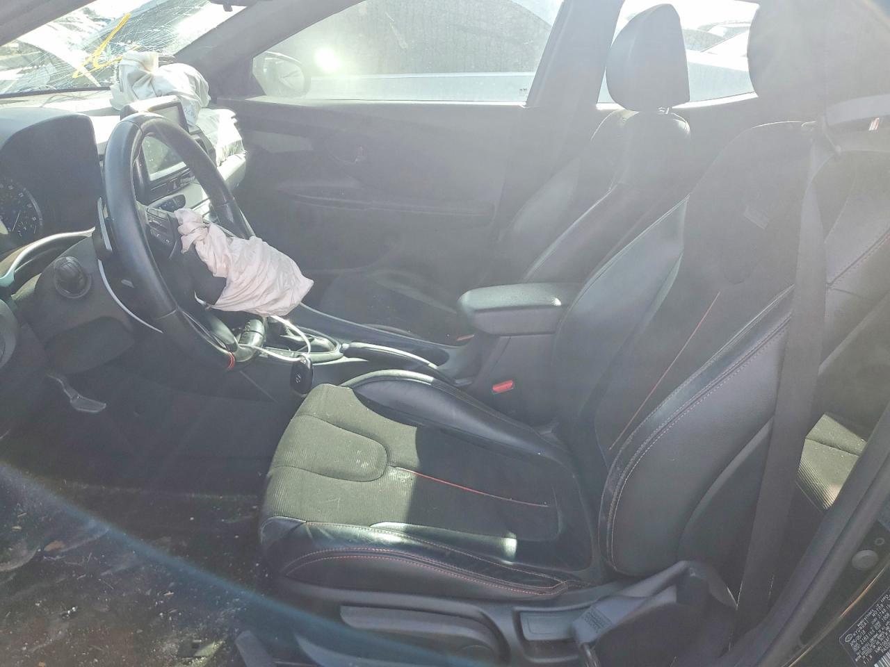 2019 Hyundai Veloster 2.0L Premium - zdjęcie 7