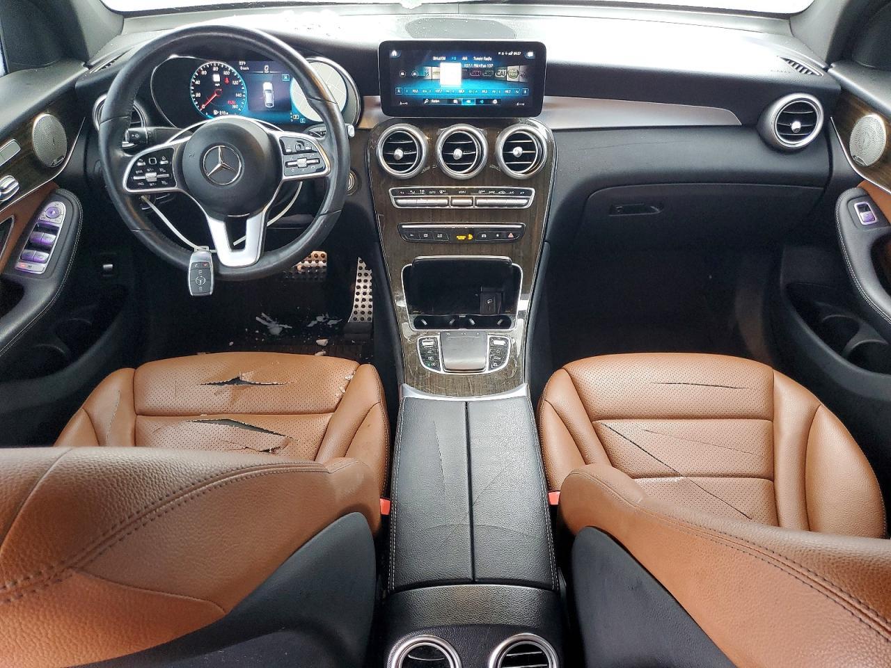 2021 Mercedes-Benz Glc Coupe 300 4Matic - zdjęcie 8