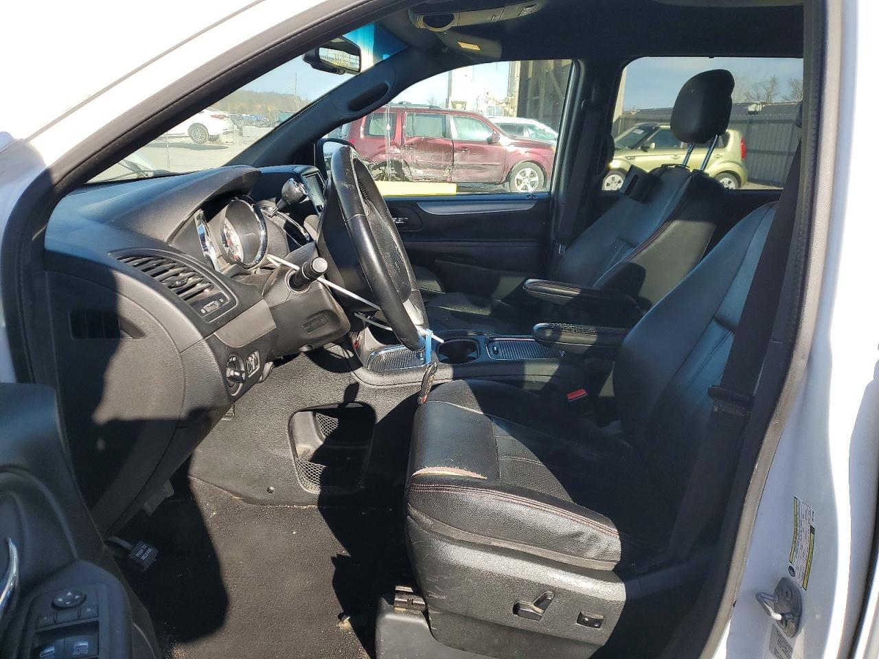 2017 Dodge Grand Caravan Gt - zdjęcie 7