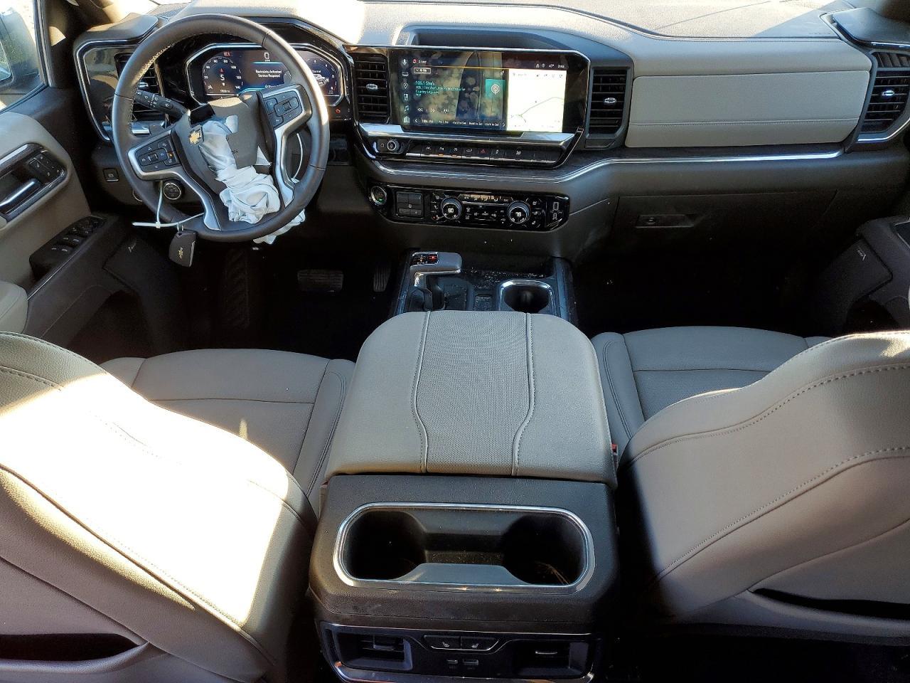 2025 Chevrolet Silverado K1500 Ltz - zdjęcie 8