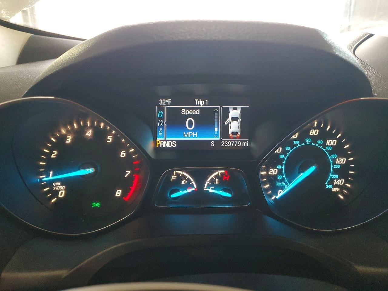 2015 Ford Escape Titanium - zdjęcie 9