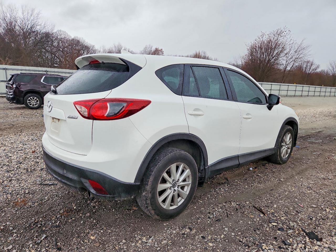 2016 Mazda Cx-5 Sport - zdjęcie 3