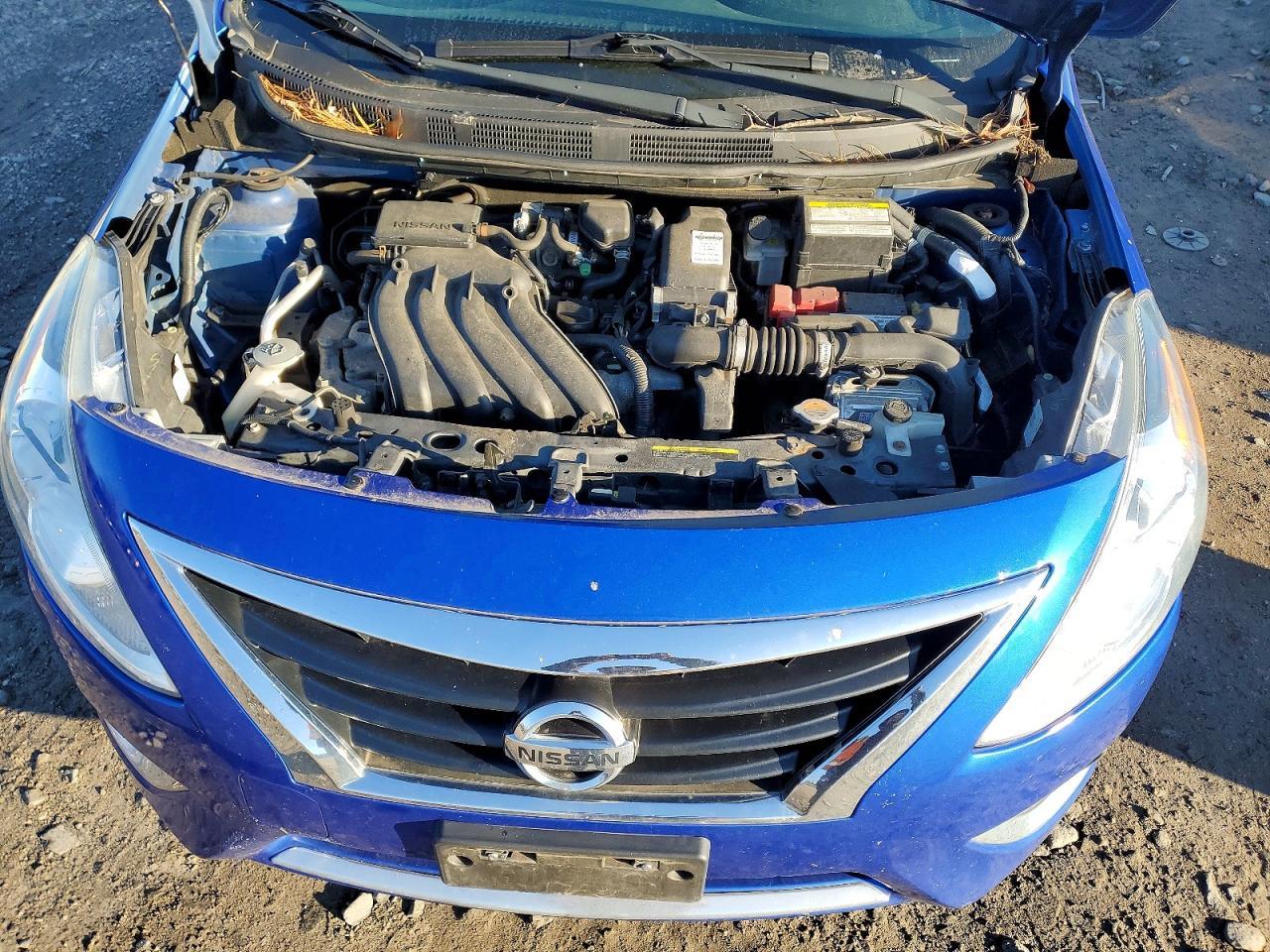 2015 Nissan Versa S - zdjęcie 11