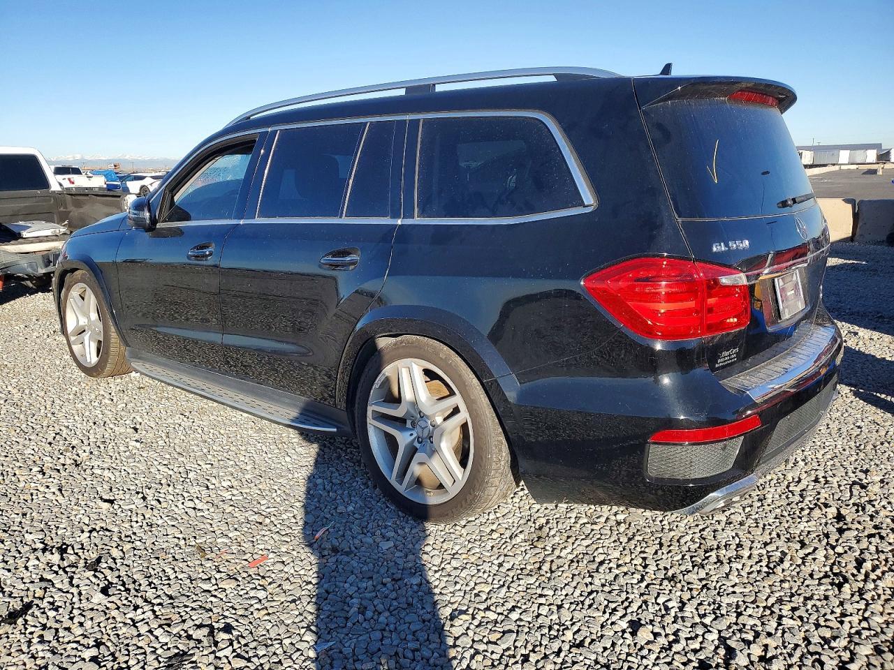 2015 Mercedes-Benz Gl 550 4Matic - zdjęcie 2