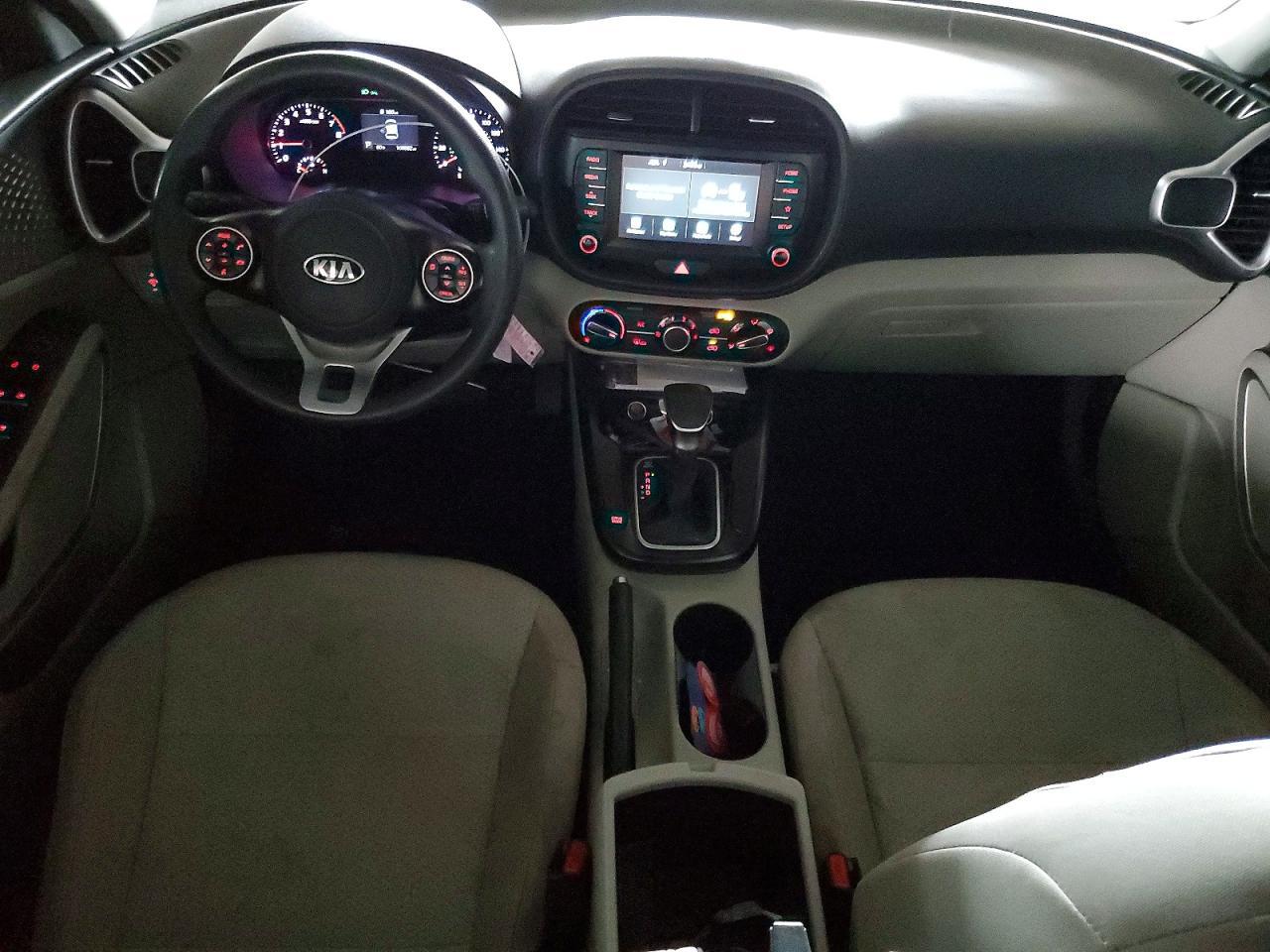 2020 Kia Soul Lx - zdjęcie 8