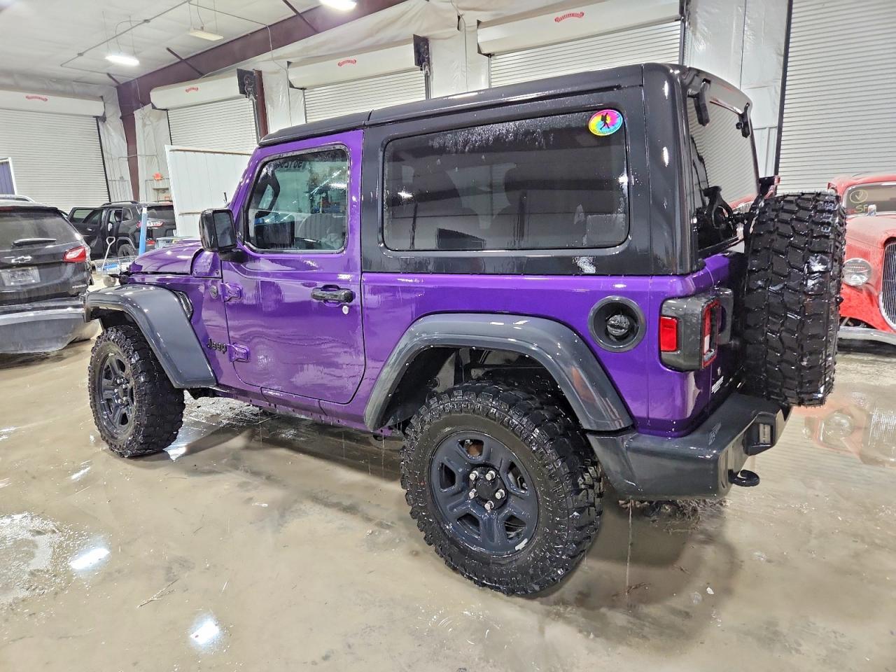 2023 Jeep Wrangler Sport - zdjęcie 2