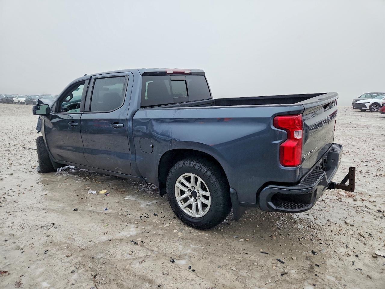 2019 Chevrolet Silverado K1500 Rst - zdjęcie 2