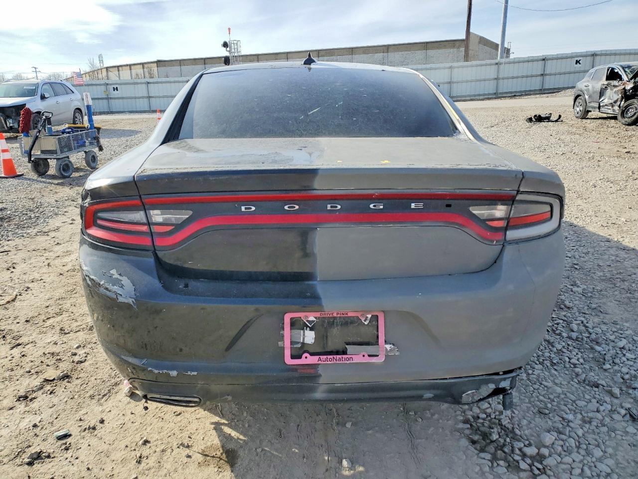 2016 Dodge Charger Sxt - zdjęcie 6