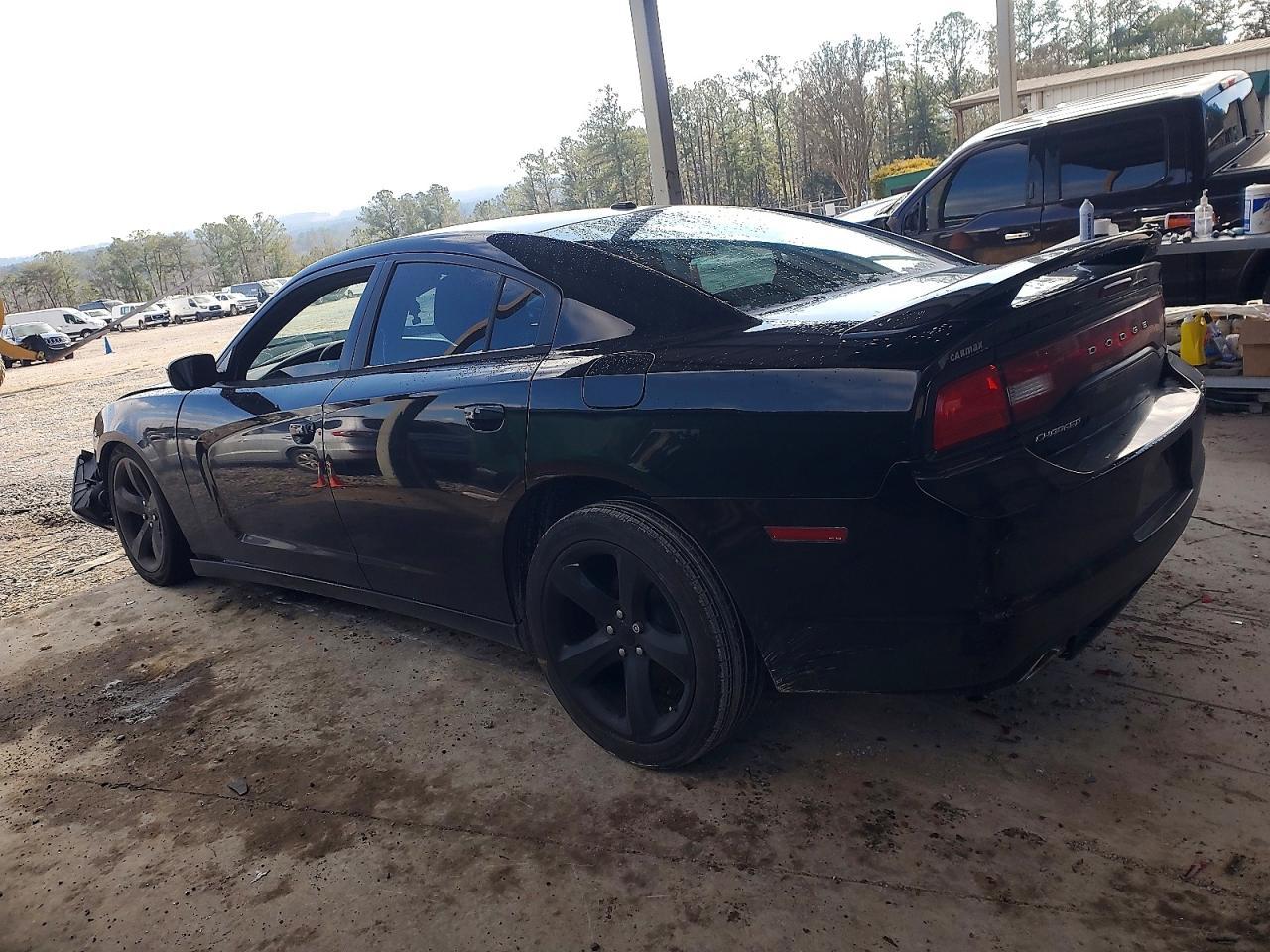 2014 Dodge Charger Sxt - zdjęcie 2