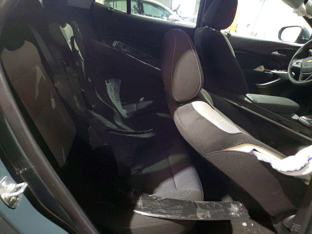 2026 Chevrolet Trax Ls - zdjęcie 11