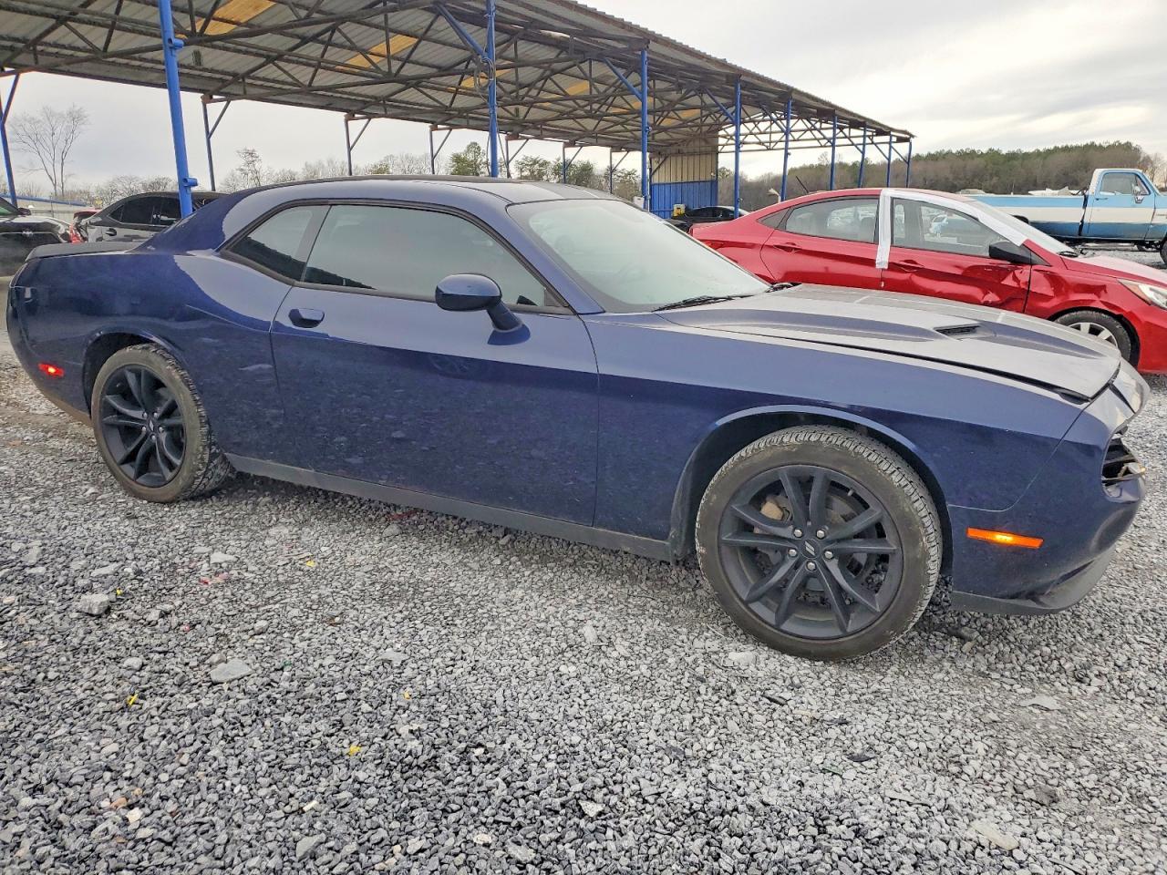 2017 Dodge Challenger Sxt - zdjęcie 4