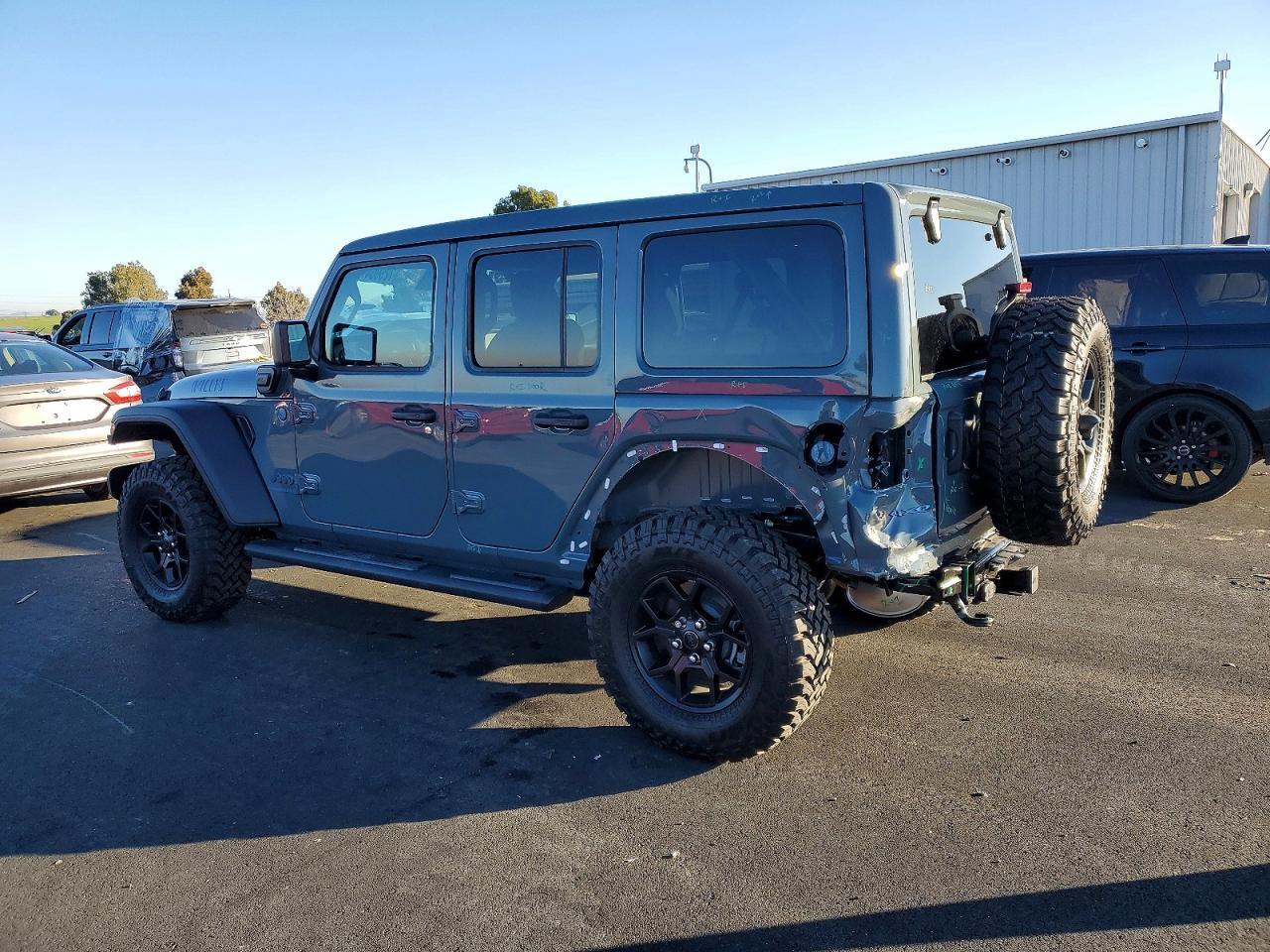 2025 Jeep Wrangler Sport 4Xe - zdjęcie 2
