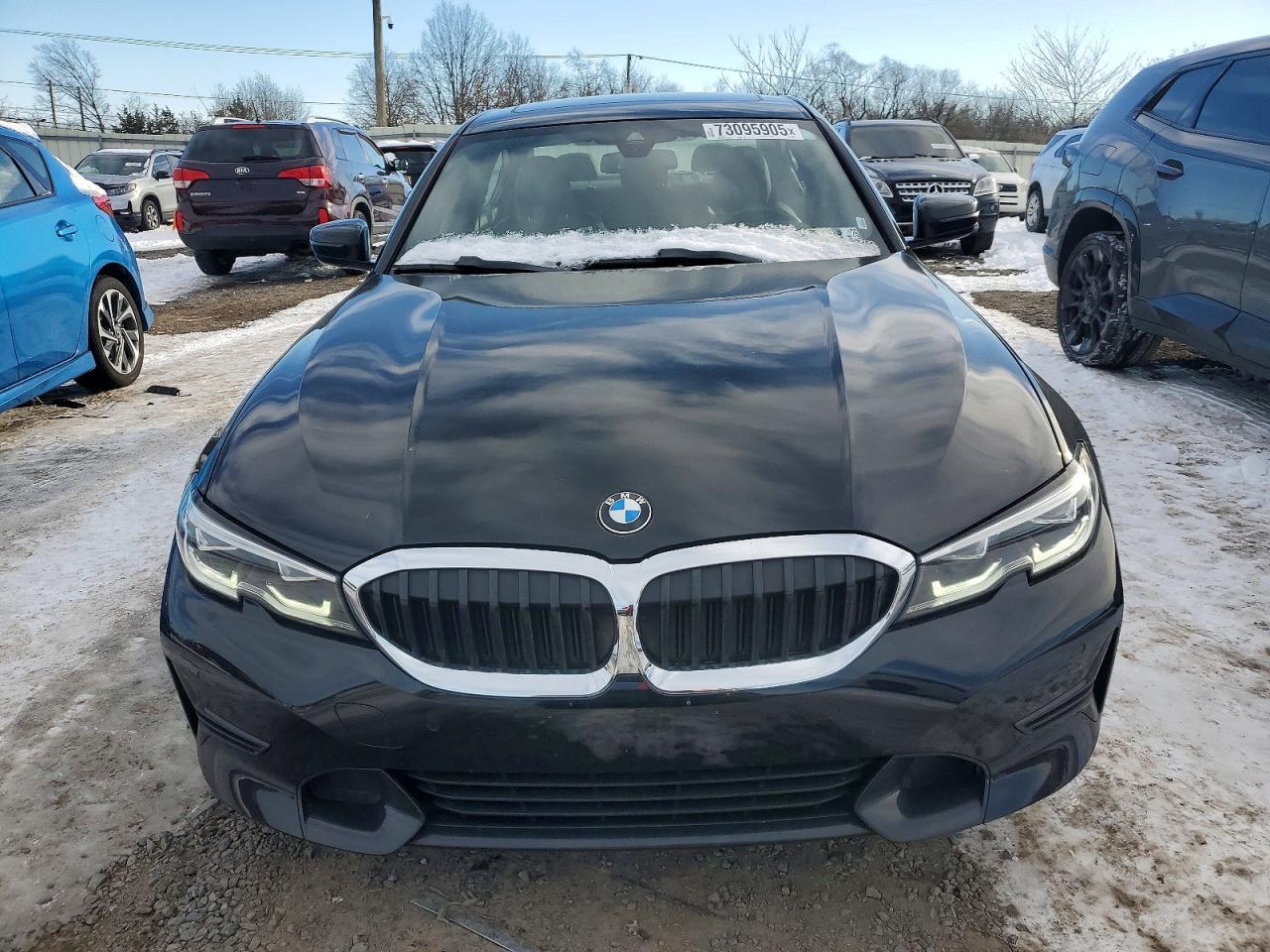 2019 BMW 330Xi - zdjęcie 5