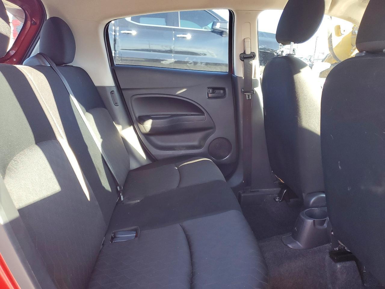 2023 Mitsubishi Mirage - zdjęcie 10