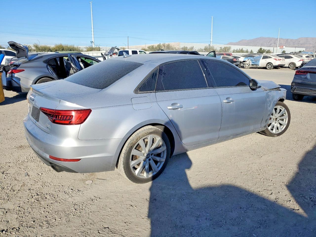 2017 Audi A4 Ultra Premium - zdjęcie 3