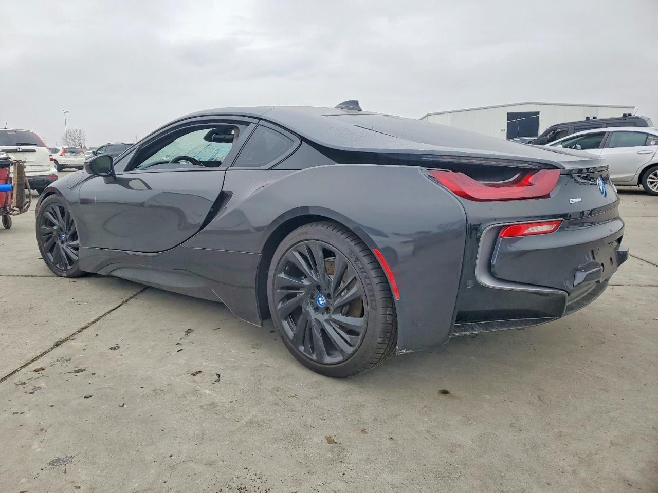 2015 BMW I8 - zdjęcie 2