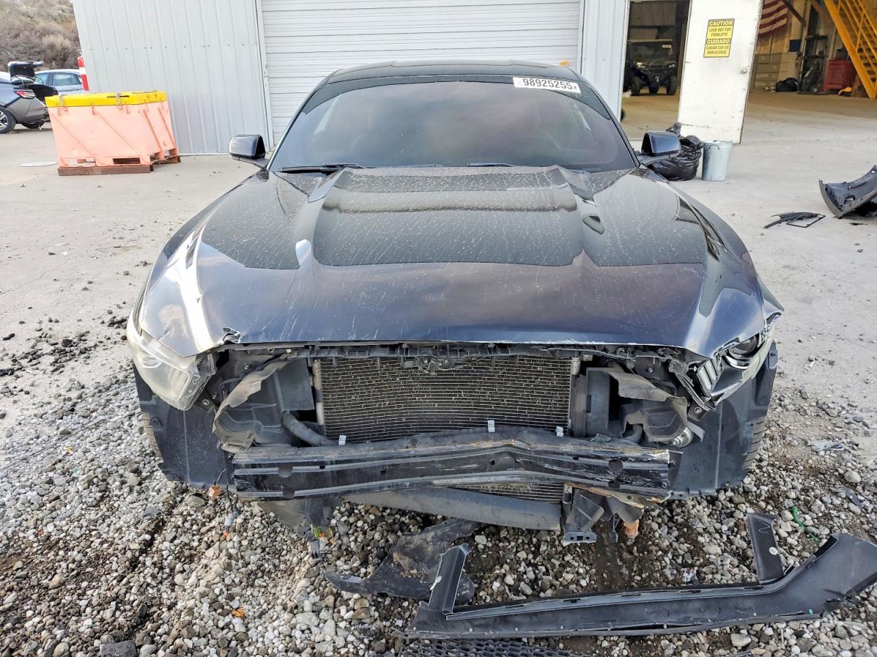 2015 Ford Mustang - zdjęcie 5