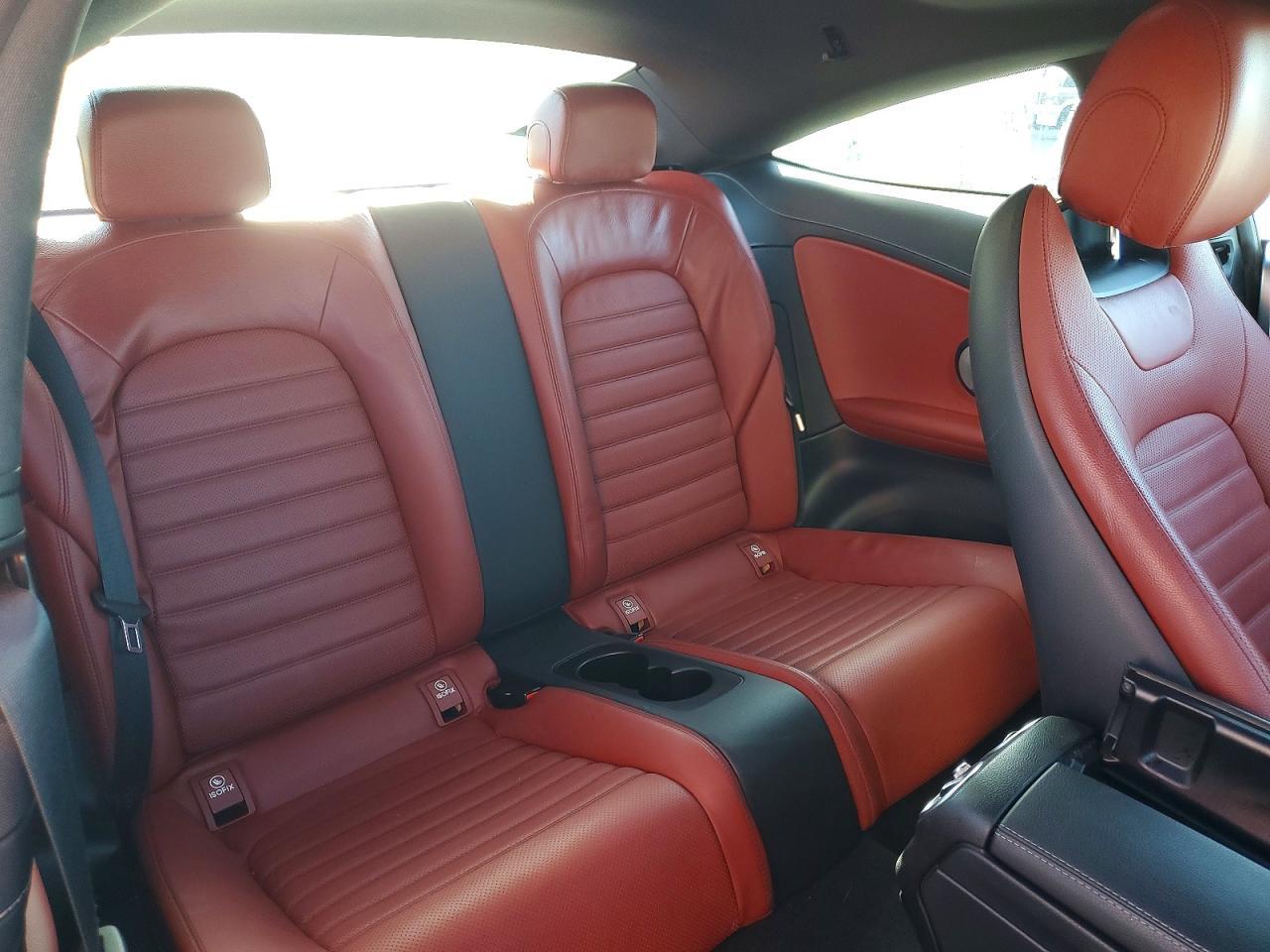 2022 Mercedes-Benz C 300 - zdjęcie 10