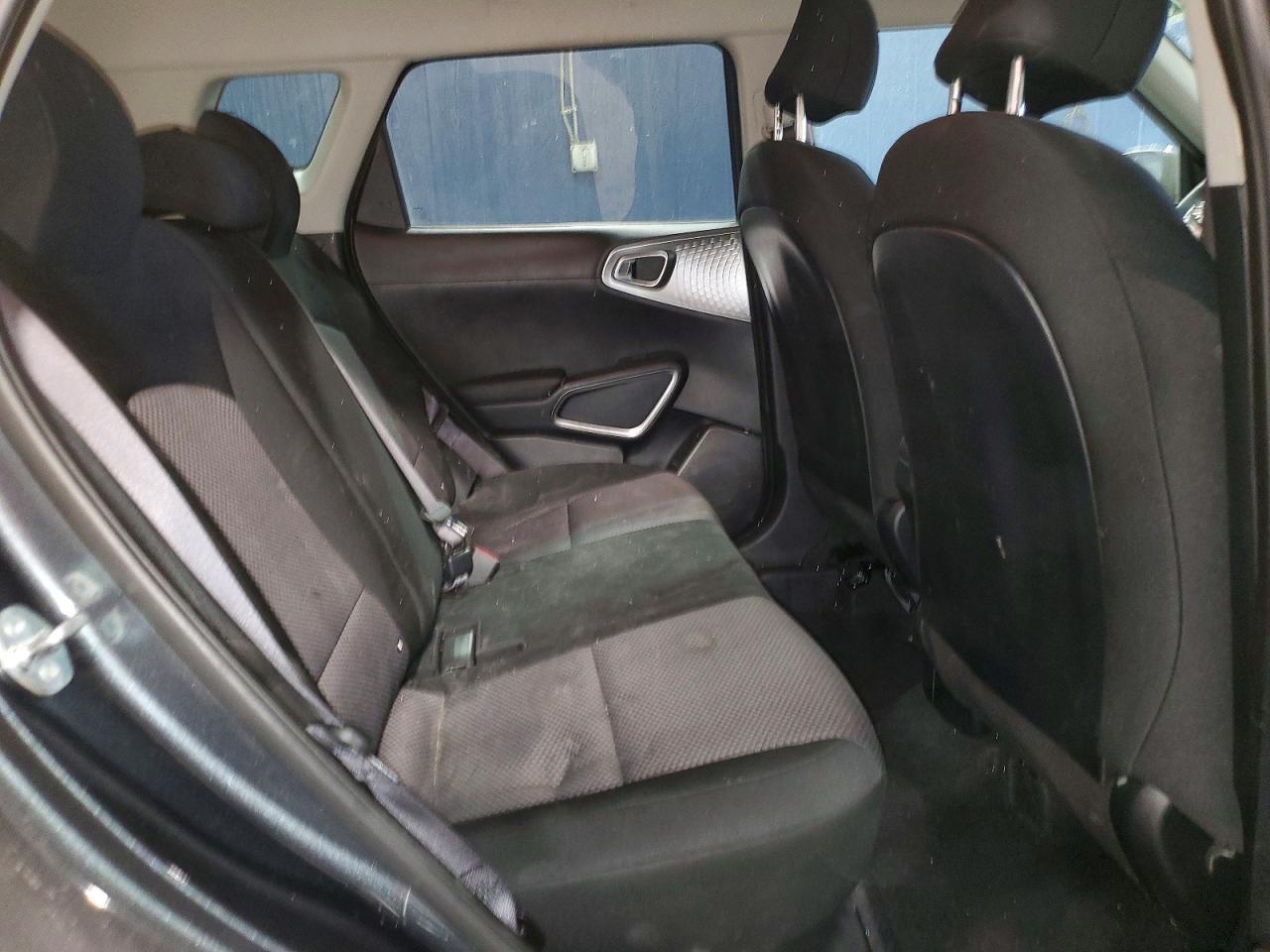 2025 Kia Soul Lx - zdjęcie 10