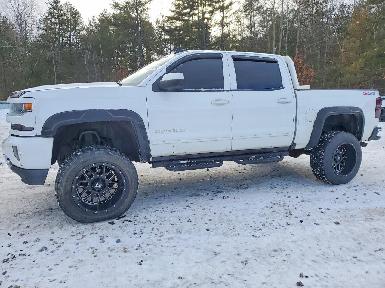 2017 Chevrolet Silverado K1500 Lt - zdjęcie główne