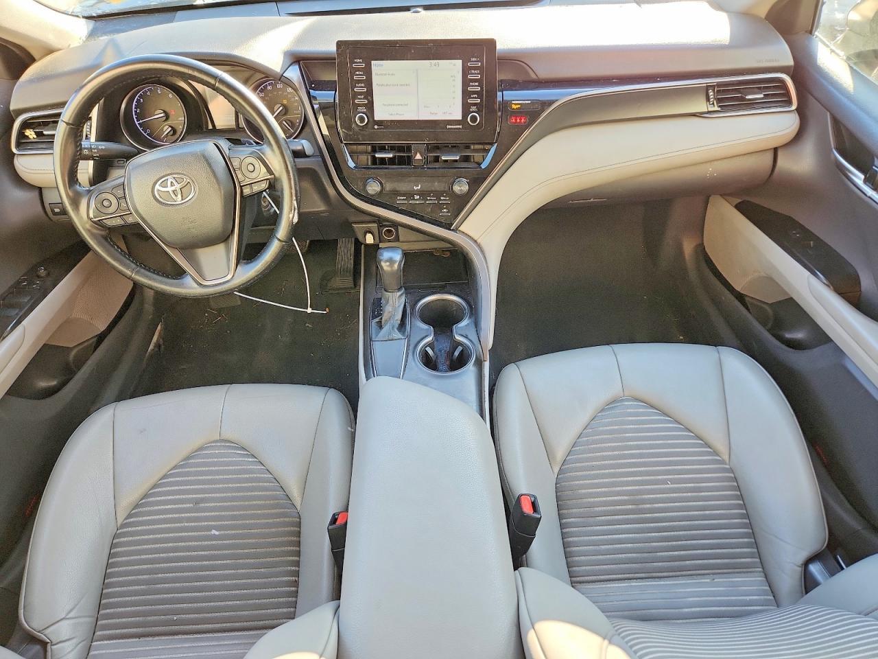 2021 Toyota Camry Se - zdjęcie 8